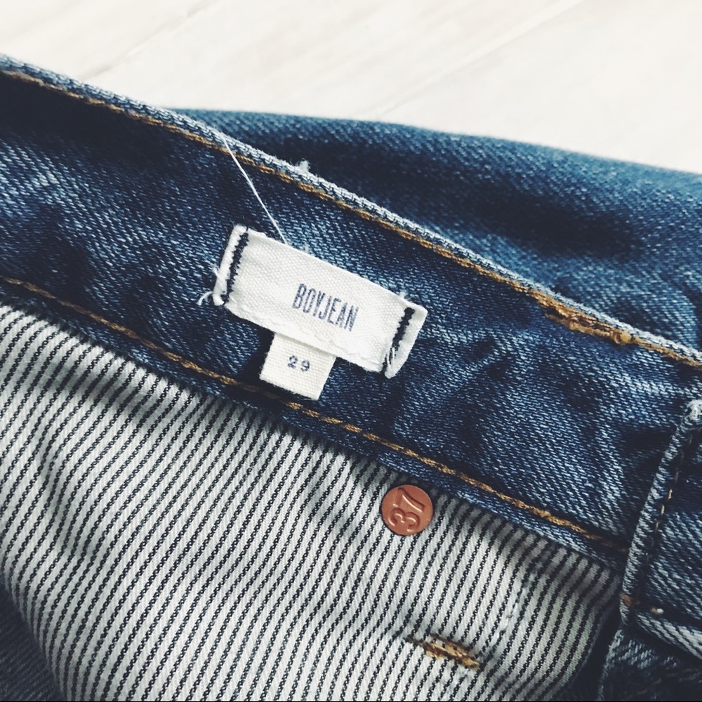 SOLD Madewell “Boyjean” Torn Boyfriend Jeans - Picture 6 of 8